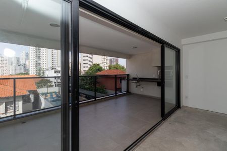 Sala de apartamento à venda com 3 quartos, 251m² em Vila Romana, São Paulo