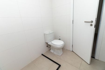 Apartamento à venda com 251m², 3 quartos e 2 vagasBanheiro da Suíte 2