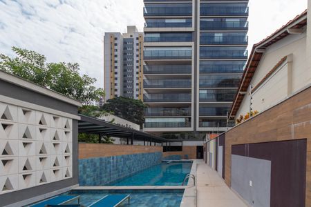 Apartamento à venda com 251m², 3 quartos e 2 vagasÁrea comum - Piscina
