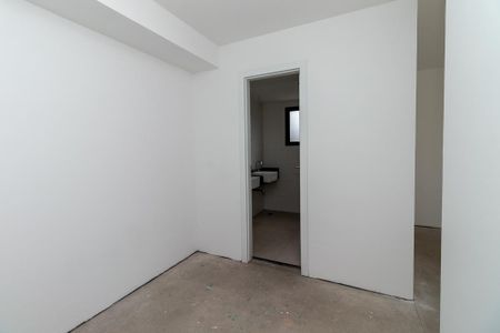 Apartamento à venda com 251m², 3 quartos e 2 vagasSuíte 2