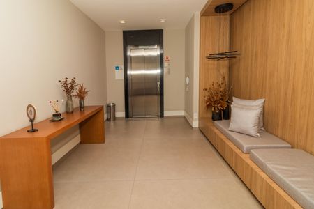 Apartamento à venda com 151m², 3 quartos e 2 vagasHall 