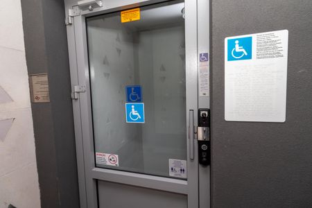 Apartamento à venda com 151m², 3 quartos e 2 vagasÁrea comum - Acessibilidade