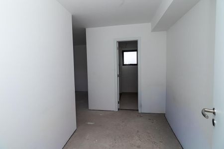Apartamento à venda com 151m², 3 quartos e 2 vagasSuíte 1