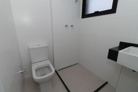 Apartamento à venda com 151m², 3 quartos e 2 vagasBanheiro da Suíte 2