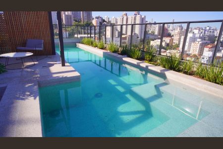 Apartamento para alugar com 25m², 1 quarto e sem vagaÁrea comum - Piscina