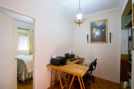 Apartamento à venda com 140m², 3 quartos e 1 vaga Apartamento à venda com 140m², 3 quartos e 1 vagaQuarto 1 - Escritório
