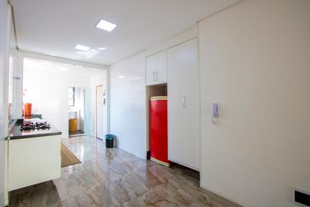 Apartamento à venda com 140m², 3 quartos e 1 vaga Apartamento à venda com 140m², 3 quartos e 1 vagaCozinha