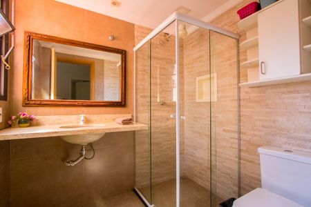 Apartamento à venda com 140m², 3 quartos e 1 vaga Apartamento à venda com 140m², 3 quartos e 1 vagaBanheiro do quarto 1