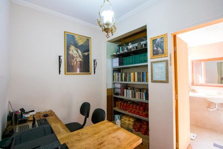 Apartamento à venda com 140m², 3 quartos e 1 vaga Apartamento à venda com 140m², 3 quartos e 1 vagaQuarto 1 - Escritório