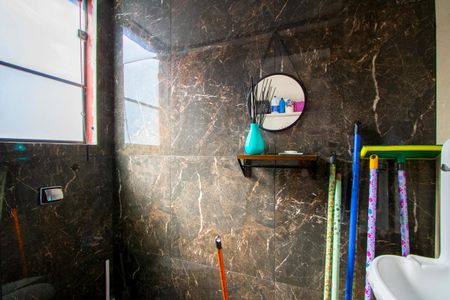 Apartamento à venda com 140m², 3 quartos e 1 vaga Apartamento à venda com 140m², 3 quartos e 1 vagaBanheiro de serviço