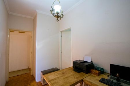 Apartamento à venda com 140m², 3 quartos e 1 vaga Apartamento à venda com 140m², 3 quartos e 1 vagaQuarto 1 - Escritório