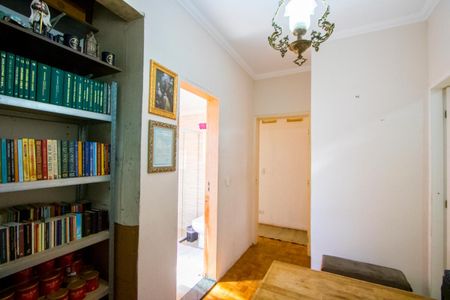 Apartamento à venda com 140m², 3 quartos e 1 vaga Apartamento à venda com 140m², 3 quartos e 1 vagaQuarto 1 - Escritório