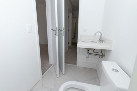 Apartamento à venda com 106m², 3 quartos e 1 vaga Apartamento à venda com 106m², 3 quartos e 1 vagaBanheiro da Demi Suite - Acesso ao Corredor