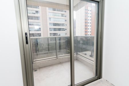 Apartamento à venda com 106m², 3 quartos e 1 vaga Apartamento à venda com 106m², 3 quartos e 1 vagaSacada da Suíte