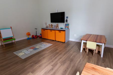 Apartamento à venda com 106m², 3 quartos e 1 vaga Apartamento à venda com 106m², 3 quartos e 1 vagaÁrea comum - Brinquedoteca