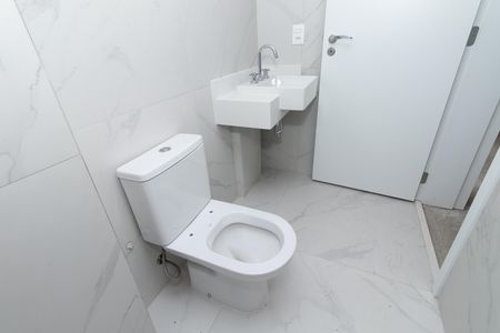 Apartamento à venda com 106m², 3 quartos e 1 vaga Apartamento à venda com 106m², 3 quartos e 1 vagaBanheiro da Suíte