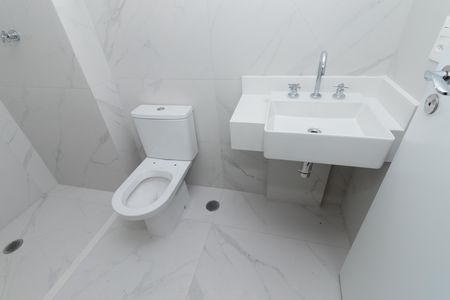 Apartamento à venda com 106m², 3 quartos e 1 vaga Apartamento à venda com 106m², 3 quartos e 1 vagaBanheiro da Suíte