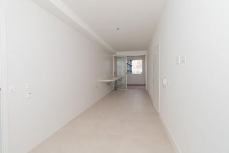 Apartamento à venda com 222m², 4 quartos e 3 vagas Apartamento à venda com 222m², 4 quartos e 3 vagasCozinha