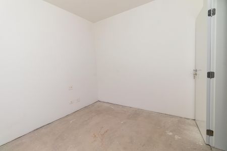 Apartamento à venda com 222m², 4 quartos e 3 vagas Apartamento à venda com 222m², 4 quartos e 3 vagasSuíte 2