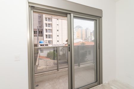 Apartamento à venda com 222m², 4 quartos e 3 vagas Apartamento à venda com 222m², 4 quartos e 3 vagasSacada da Suíte 4
