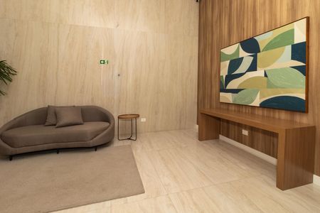 Apartamento à venda com 222m², 4 quartos e 3 vagas Apartamento à venda com 222m², 4 quartos e 3 vagasÁrea comum - Hall