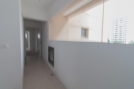 Apartamento à venda com 222m², 4 quartos e 3 vagas Apartamento à venda com 222m², 4 quartos e 3 vagasÁrea de Serviço