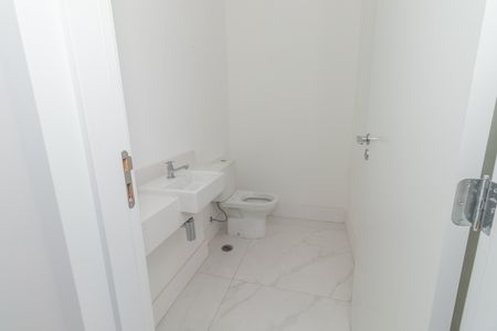 Apartamento à venda com 222m², 4 quartos e 3 vagas Apartamento à venda com 222m², 4 quartos e 3 vagasLavabo