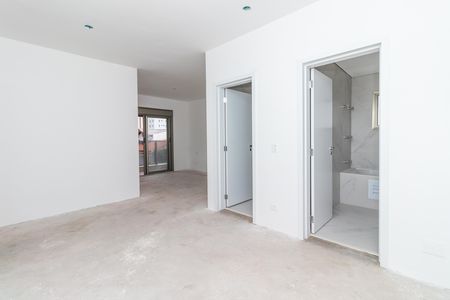 Apartamento à venda com 222m², 4 quartos e 3 vagas Apartamento à venda com 222m², 4 quartos e 3 vagasCloset da Suíte 4