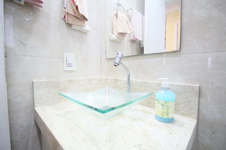 Apartamento à venda com 48m², 2 quartos e 1 vagaBanheiro
