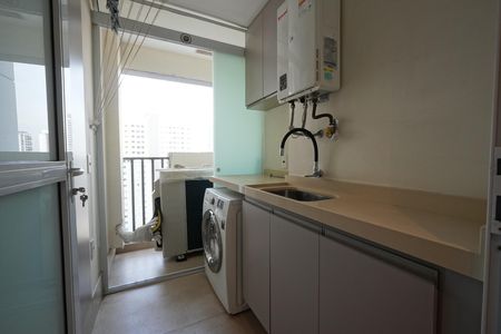 Apartamento à venda com 68m², 2 quartos e 1 vagaÁrea de Serviço