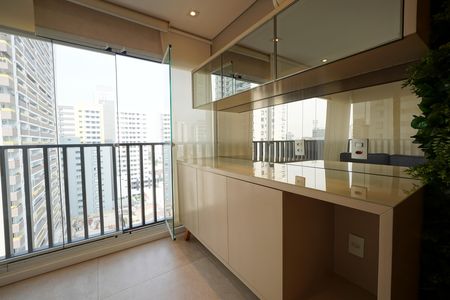 Apartamento à venda com 68m², 2 quartos e 1 vagaVaranda