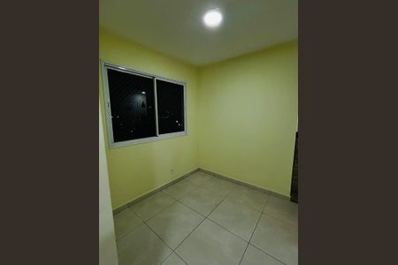 Sala de apartamento para alugar com 2 quartos, 42m² em Jardim Adelfiore, São Paulo