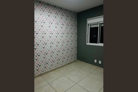 Quarto de apartamento para alugar com 2 quartos, 42m² em Jardim Adelfiore, São Paulo