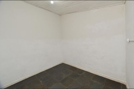 Quarto de casa para alugar com 1 quarto, 20m² em Paraíso, Belo Horizonte
