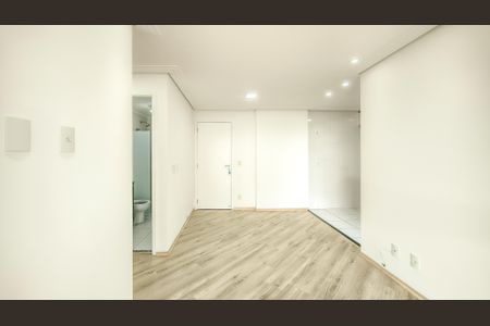 Sala de apartamento para alugar com 2 quartos, 63m² em Socorro, São Paulo