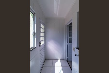 Casa para alugar com 80m², 2 quartos e 1 vagaÁrea de Serviço