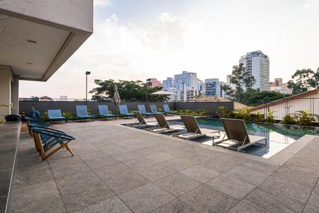 Apartamento à venda com 27m², 1 quarto e sem vagaPiscina