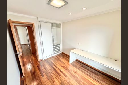 Apartamento à venda com 127m², 3 quartos e 3 vagasQuarto 1 - Suíte