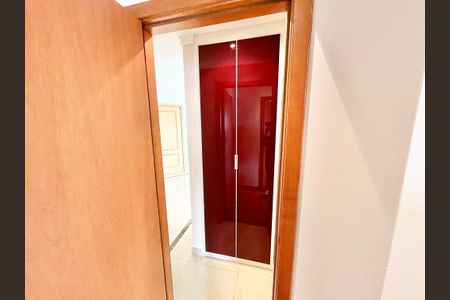 Apartamento à venda com 127m², 3 quartos e 3 vagasCorredor