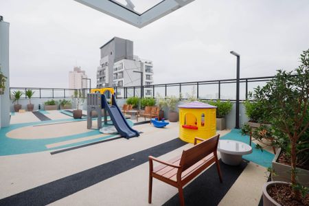 Apartamento à venda com 30m², 1 quarto e sem vaga Apartamento à venda com 30m², 1 quarto e sem vagaÁrea comum - Playground