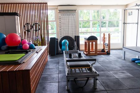 Apartamento para alugar com 210m², 4 quartos e 3 vagasÁrea Comum - Ofurô e Pilates