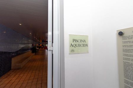 Apartamento para alugar com 210m², 4 quartos e 3 vagasÁrea Comum - Piscina