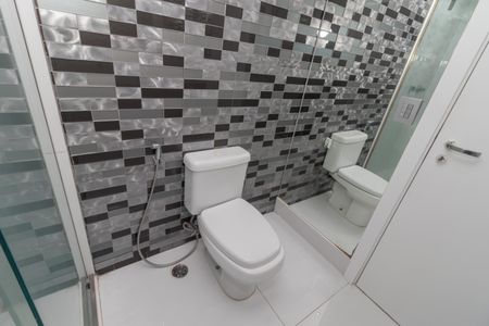 Apartamento para alugar com 210m², 4 quartos e 3 vagasBanheiro da Suíte Master