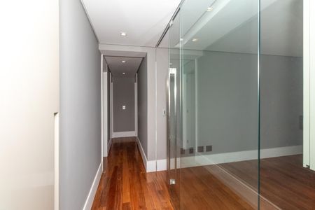 Apartamento para alugar com 210m², 4 quartos e 3 vagasEscritório
