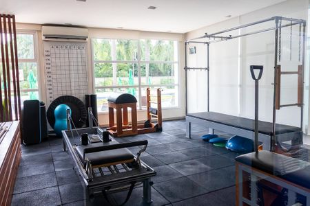 Apartamento para alugar com 210m², 4 quartos e 3 vagasÁrea Comum - Ofurô e Pilates