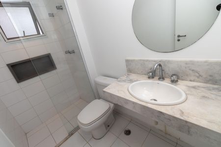 Apartamento para alugar com 210m², 4 quartos e 3 vagasBanheiro da Suíte 1