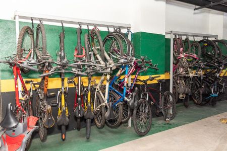 Apartamento para alugar com 210m², 4 quartos e 3 vagasÁrea Comum - Bicicletário