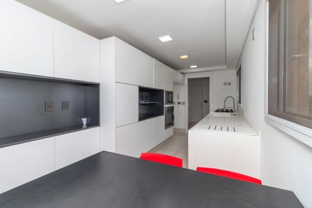 Apartamento para alugar com 210m², 4 quartos e 3 vagasCozinha