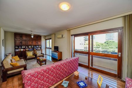 Sala de apartamento à venda com 3 quartos, 158m² em Três Figueiras, Porto Alegre