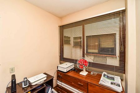 Apartamento à venda com 158m², 3 quartos e 2 vagasEscritório